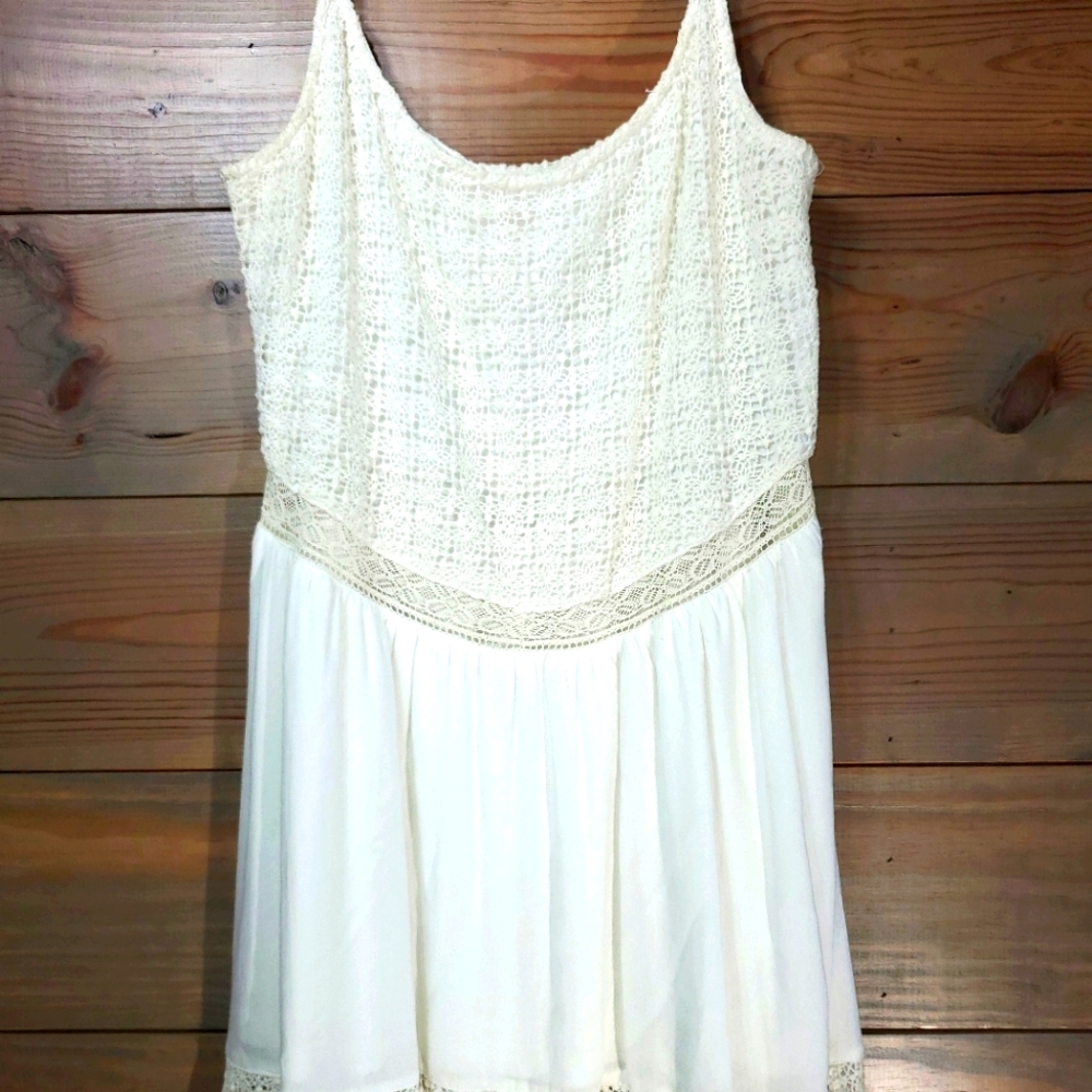 Poema White Spaghetti Strap Dress L